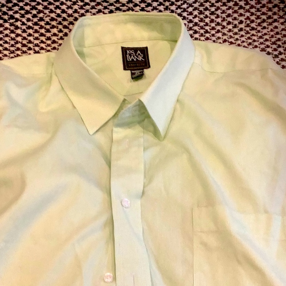 JoS.A.BANK Men’s dress shirt traditional fit size 18/36. Perfect condition